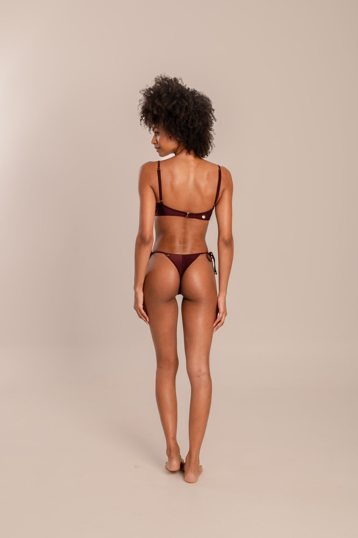 Top Com Aro Essencial Barolo