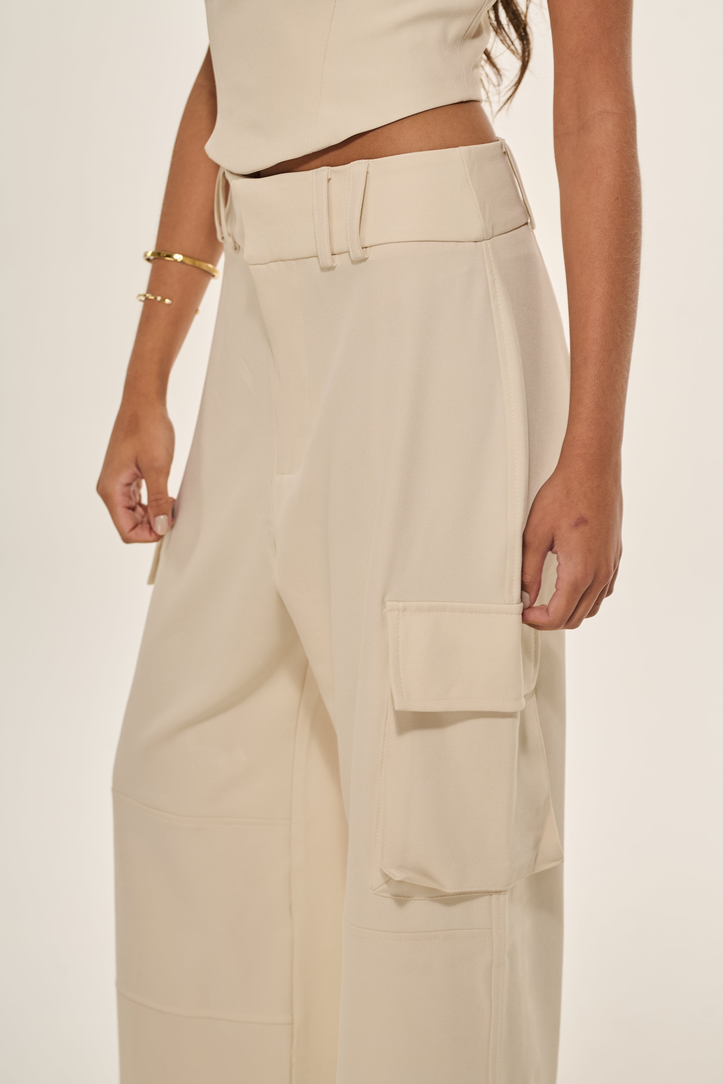 Calça Cargo Alfaiataria Off White