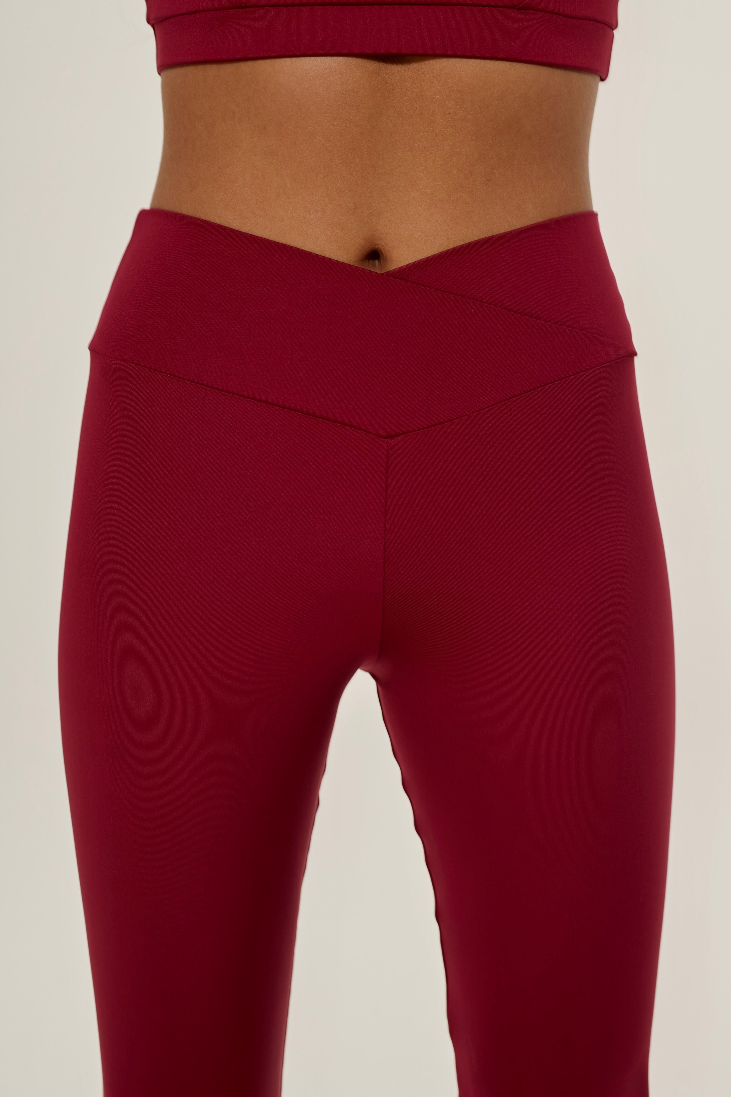 Legging com Cós Cruzado Red Mocha