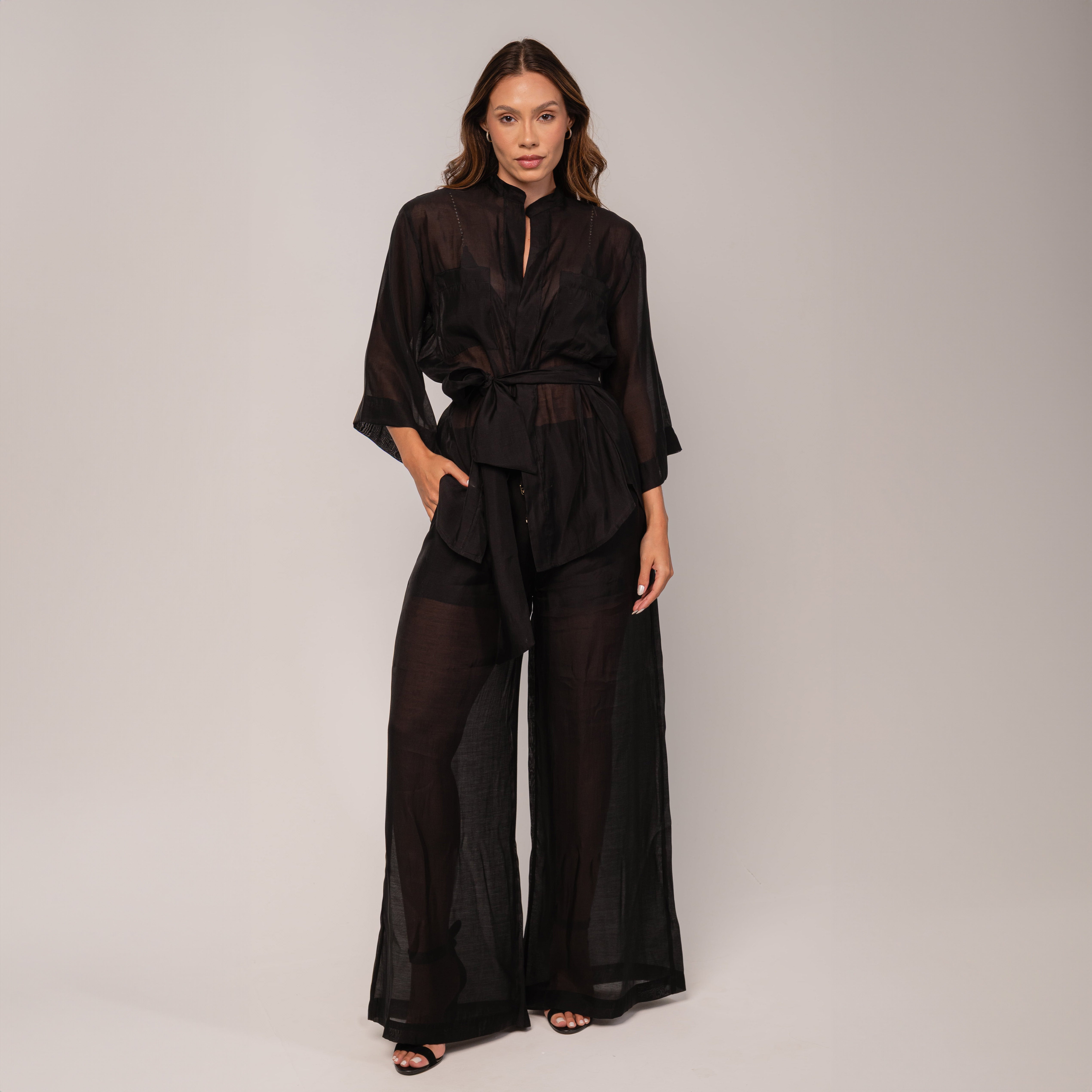 Conjunto Camisa e Calça Pantalona Em Liocel Serenità Preto Ibiza